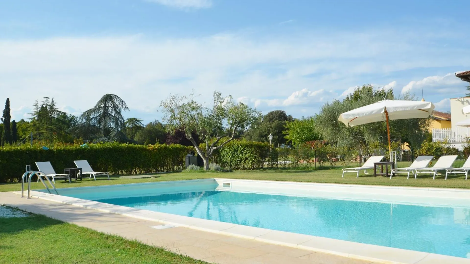 Villa Yvonne By Mmega Signa