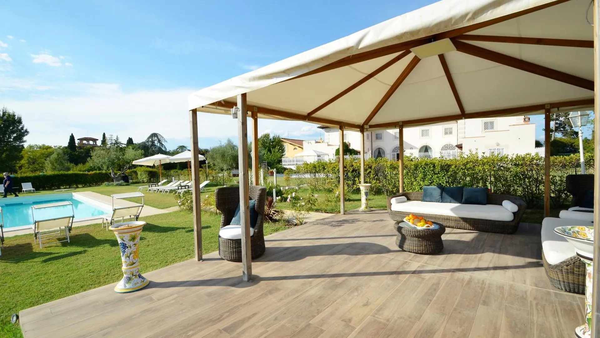 Villa Yvonne By Mmega Signa Italy